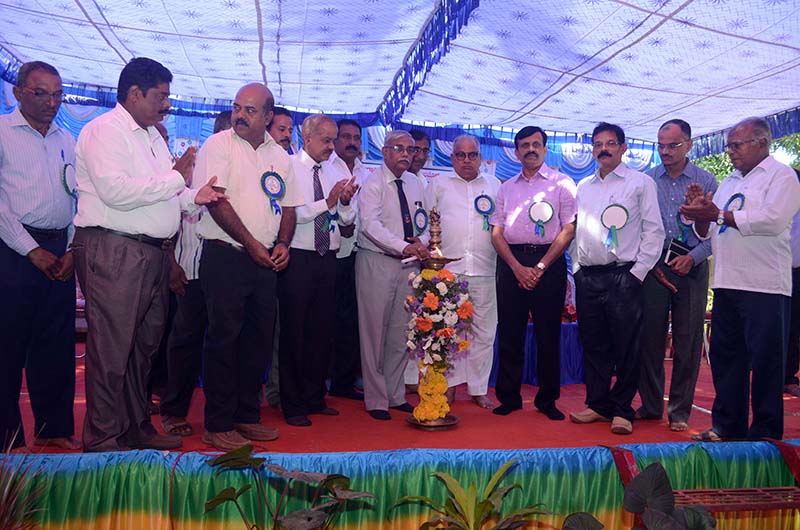 ​ರೈತರ ಆತ್ಮ ಹತ್ಯೆಯನ್ನು ತಡೆಯಲು ಗೇರು ಒಂದು ಪರ್ಯಾಯ ಬೆಳೆ- ಬಿ.ಎಚ್. ಖಾದರ್‌